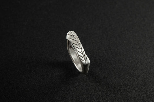Feather ring